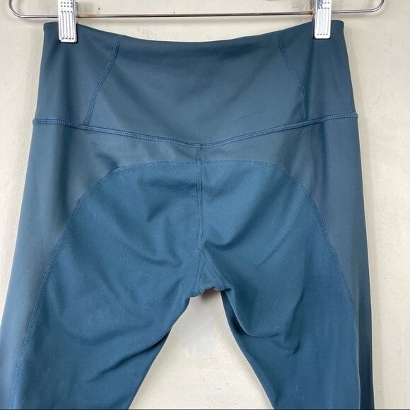 Athleta Cobra Tight Leggings Ankle Crop Criss Cross Cutout Abyss Teal S 158847 - Picture 8 of 16